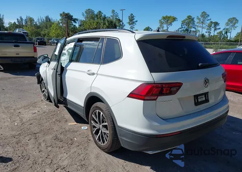 2021 Volkswagen Tiguan 2.0T S z USA, uszkodzony, nr VIN 3VV1B7AXXMM004645